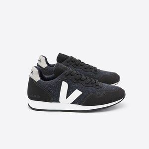 Veja black flannel sneaker